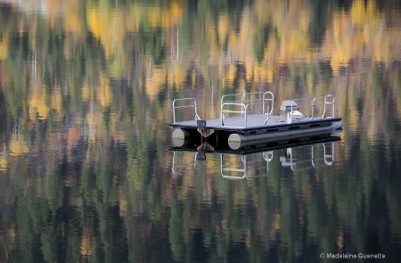 Floating-on-reflection