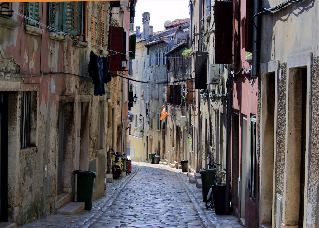 Cobblestone street in Italy 