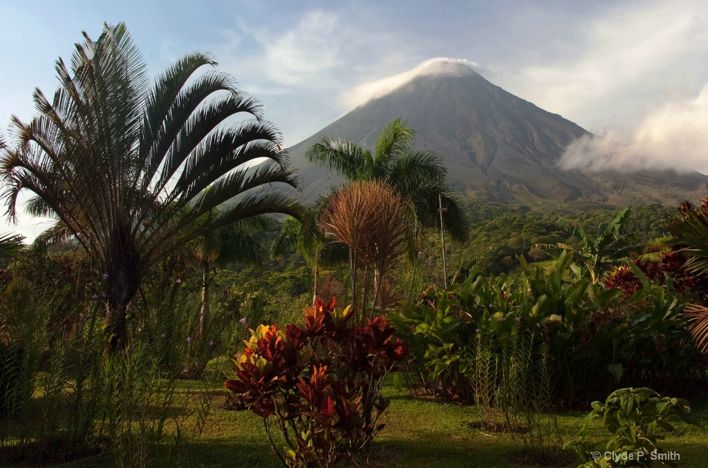 Arenal's Plume