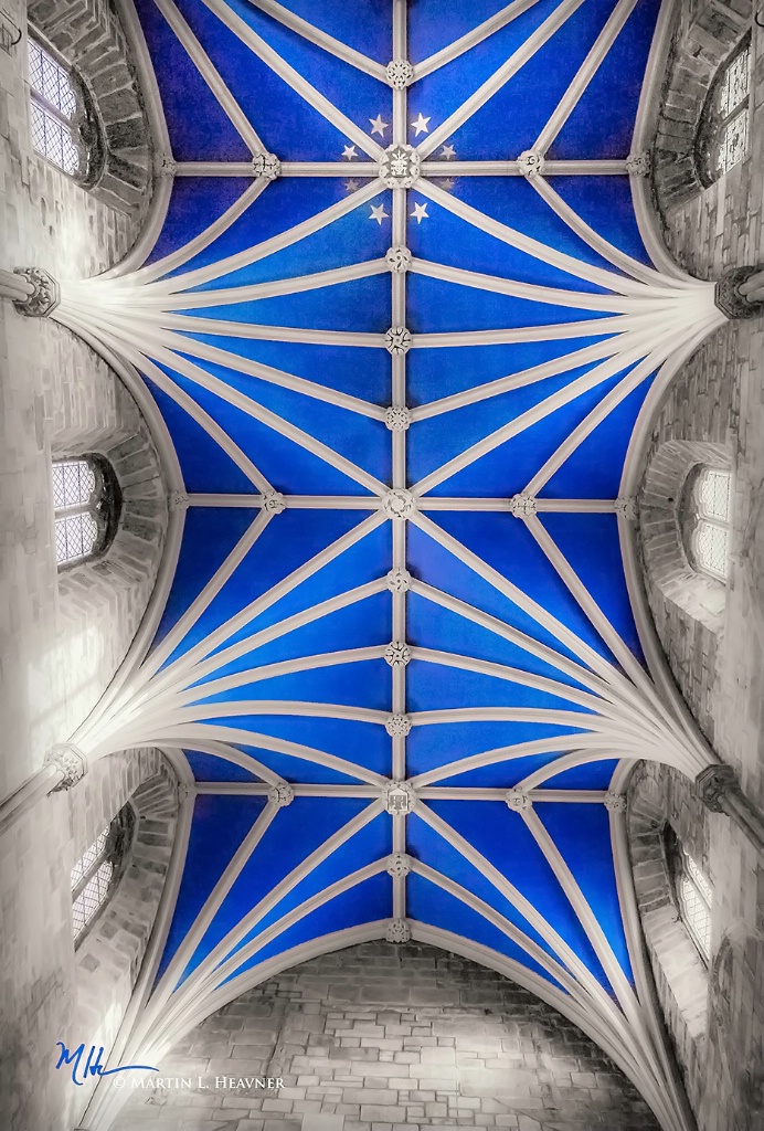 St. Giles' Cathedral - Edinburgh, Scotland - ID: 15513621 © Martin L. Heavner