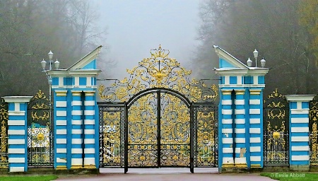 Front Gate Catherine's Palace