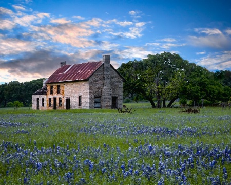Sunset At The Bluebonnet House 