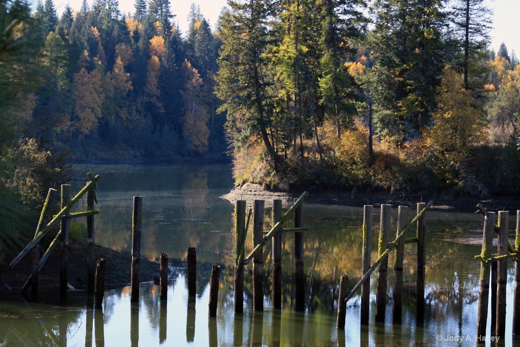 The river - ID: 15517152 © Jody A. Hatley
