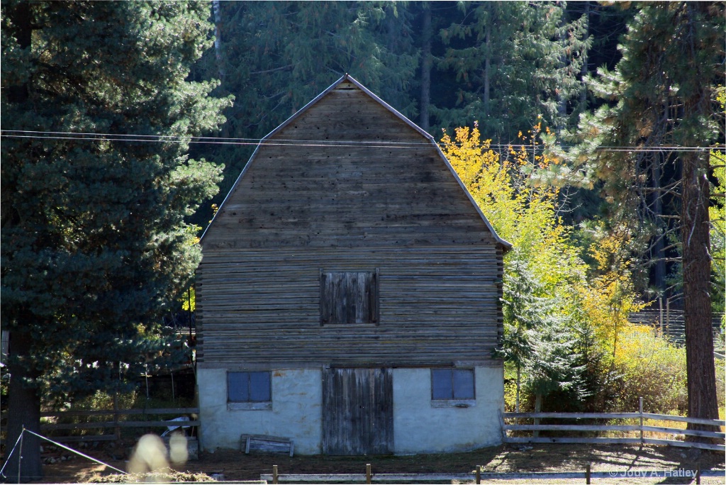 Old-Time Barn - ID: 15517282 © Jody A. Hatley