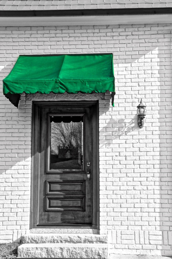 Little Bank Back Door - Green - ID: 15517906 © Zelia F. Frick