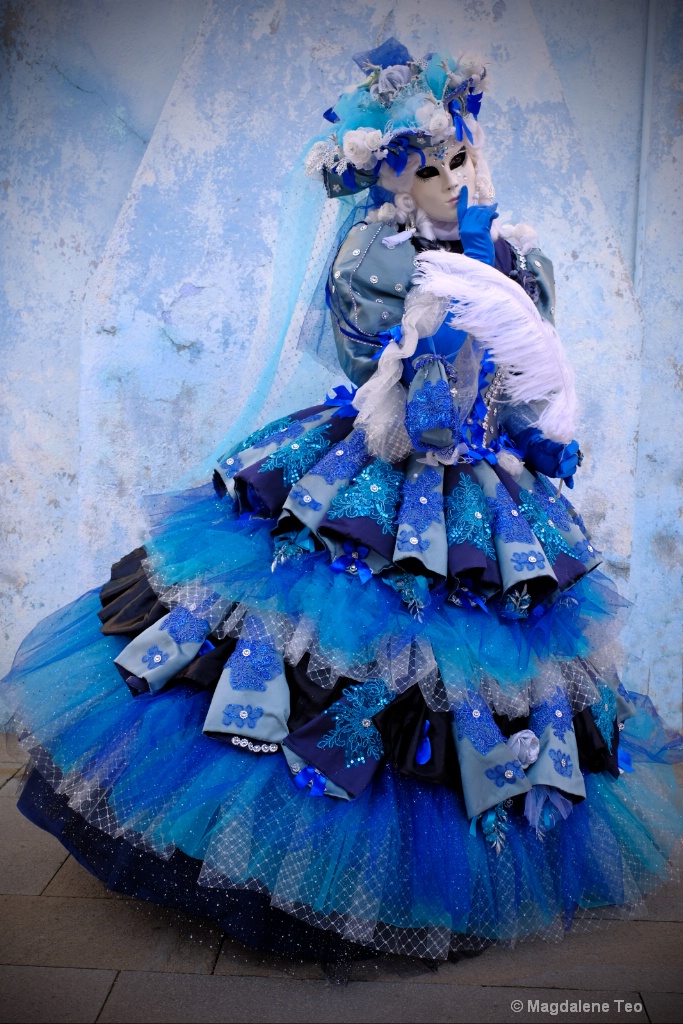 Venice Carnival: Color Series - Blue Beauty - ID: 15521068 © Magdalene Teo