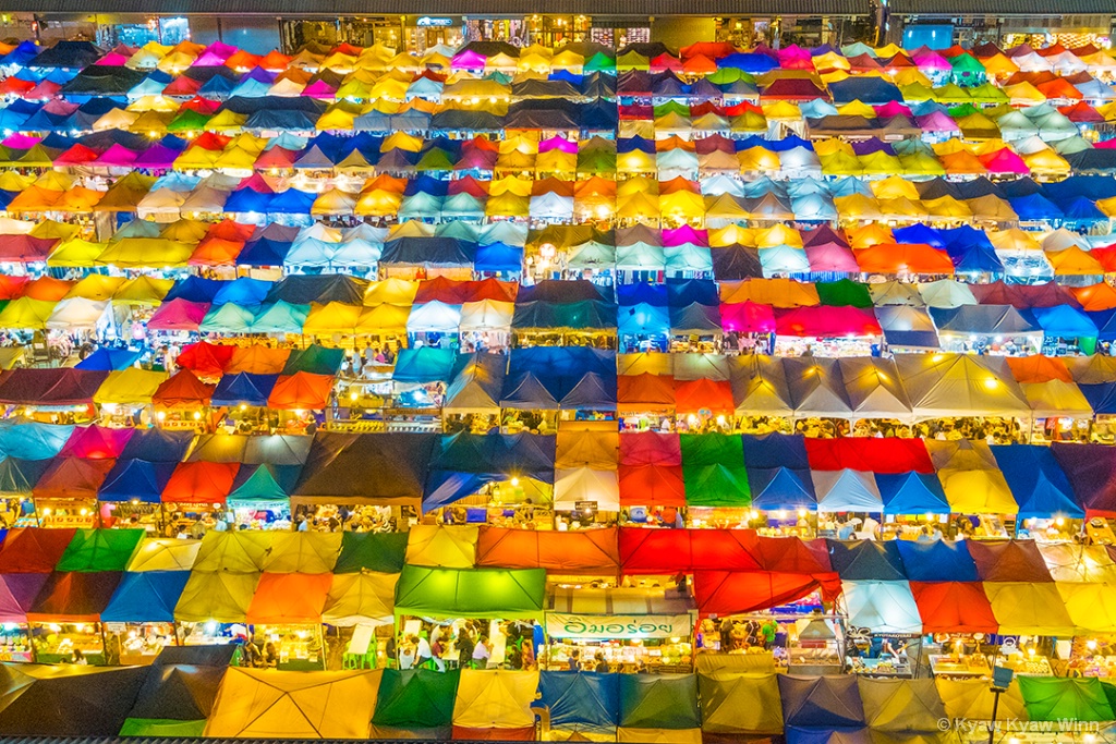 Colorful Night Market  - ID: 15535041 © Kyaw Kyaw Winn