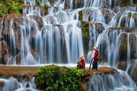 Taw Kyal Waterfall