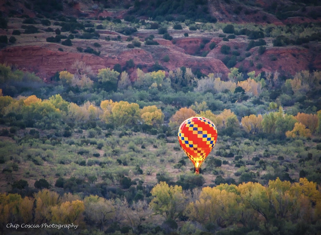Pirates Of The Canyon Balloon Rise - ID: 15542975 © Chip Coscia