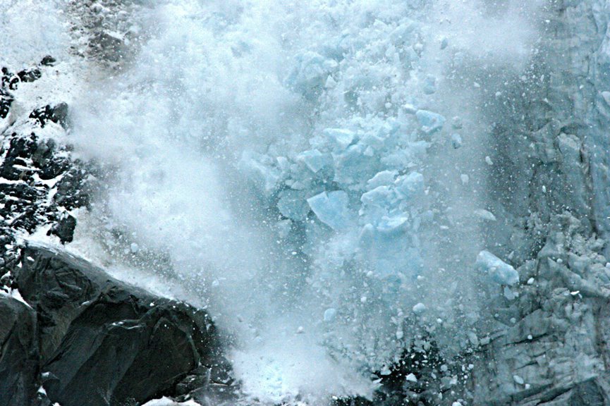 Calving glacier at Kenai, AK - ID: 15543580 © William S. Briggs