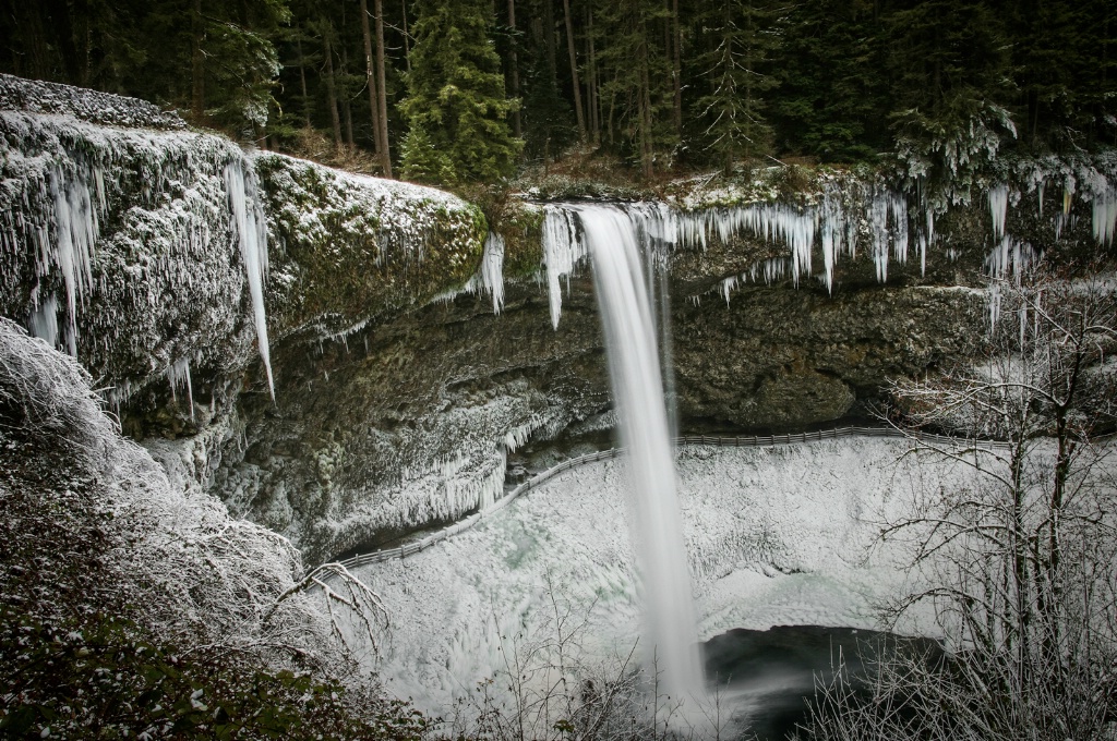Ice On The Falls - ID: 15545636 © Denny E. Barnes