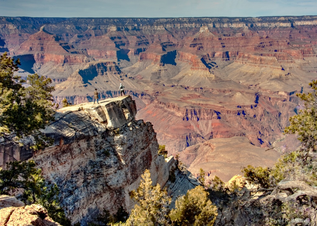 Standing over the Canyon - ID: 15546151 © Clyde Smith