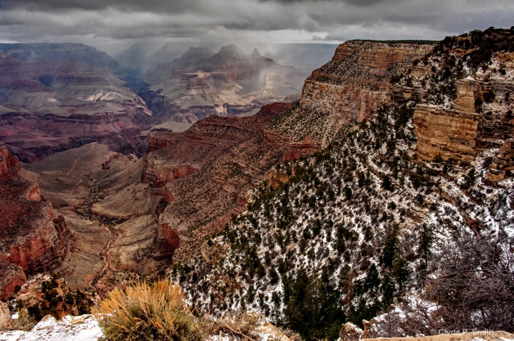 Storm in the Canyon - ID: 15546362 © Clyde Smith