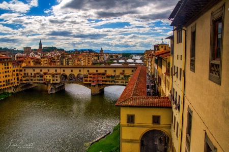 Bridging The Arno