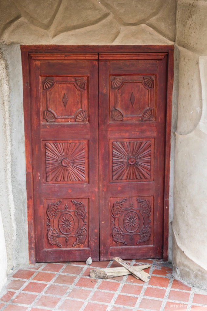 Old Door - ID: 15549958 © Larry Heyert