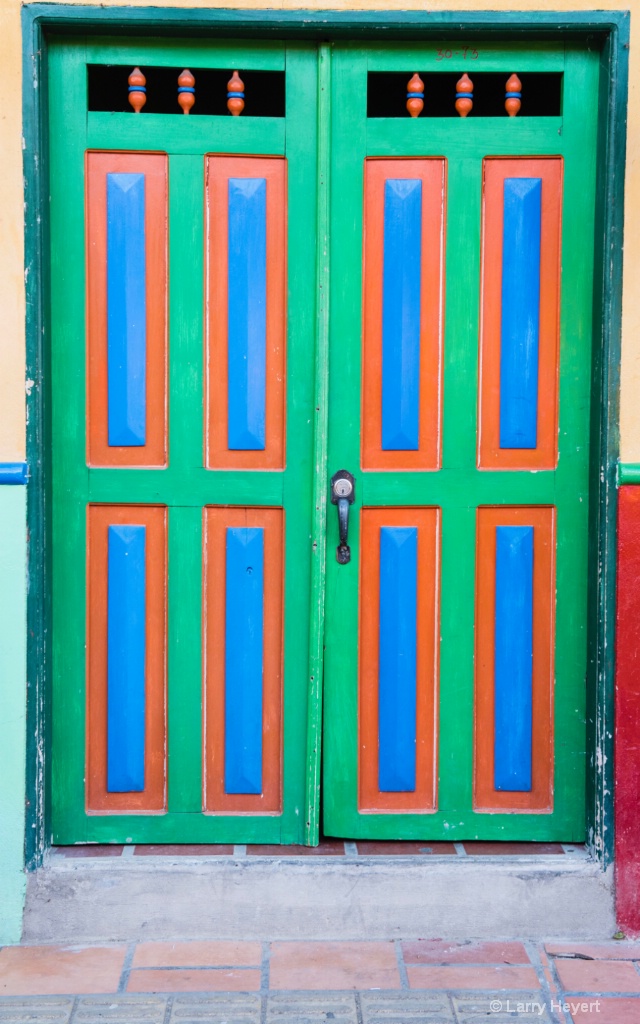 Colorful Door # 2 - ID: 15549965 © Larry Heyert