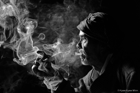 The Oldman with Smoke