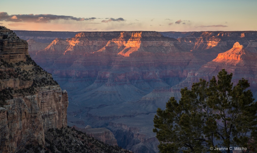 Grand Canyon - ID: 15573917 © Jeanne C. Mitcho
