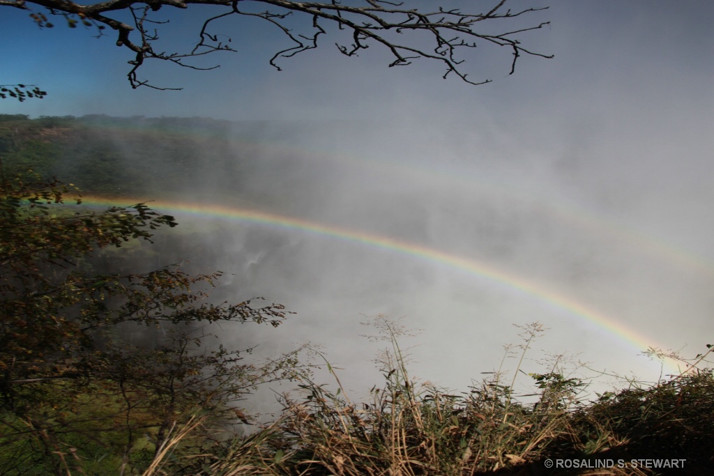 Victoria Falls Rainbow - ID: 15574499 © ROSALIND S. STEWART