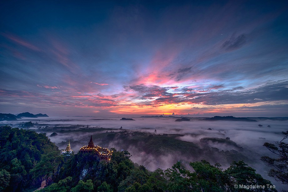 Travel - Sunrise over Thailand II - ID: 15576268 © Magdalene Teo