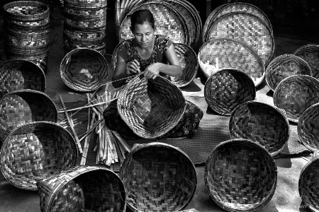bamboo basket making 