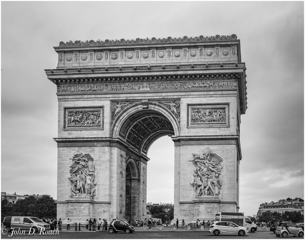 Arc de Triomphe, Paris - ID: 15582317 © John D. Roach