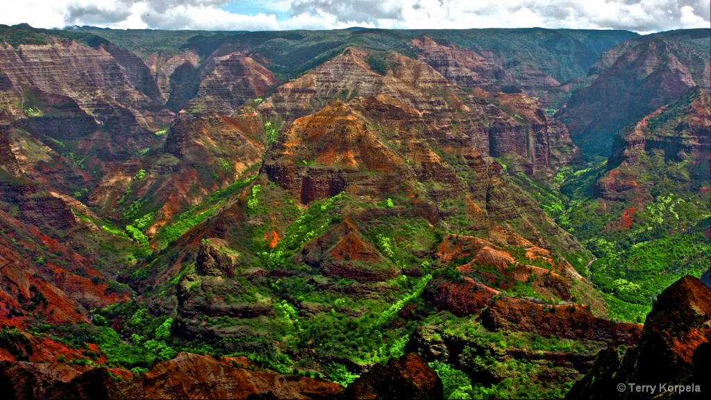 Waimea Canyon, Kauai - ID: 15587721 © Terry Korpela