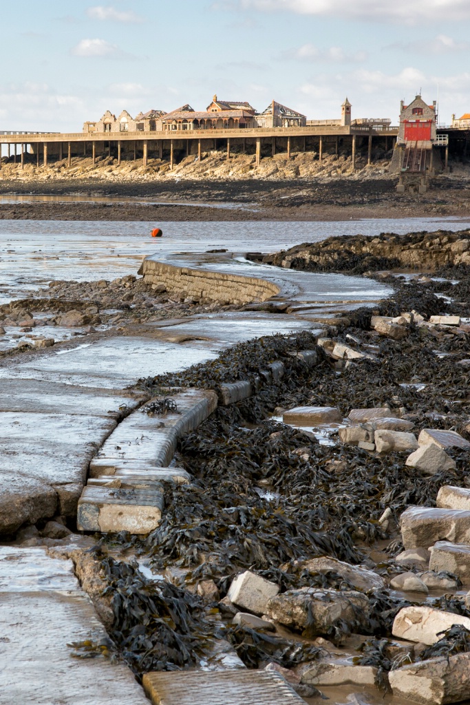 Path to Weston Old Pier