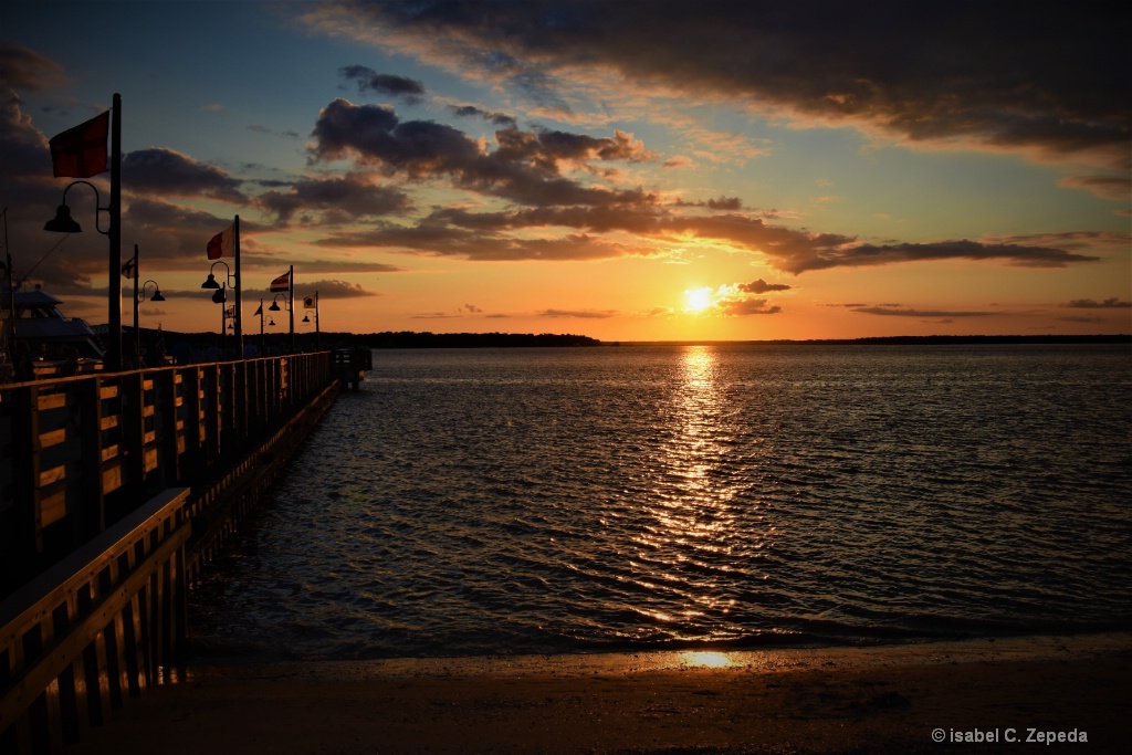 SUNSET IN SAVANNAH