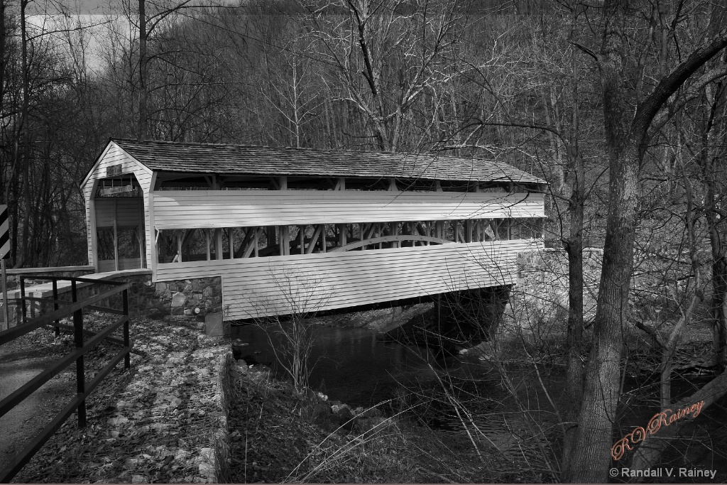 Valley Forge Covered Bridge (bw)