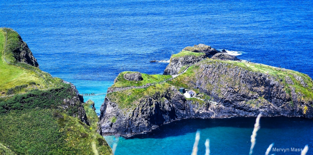 Carrick- a - Rede Rope Bridge(2)