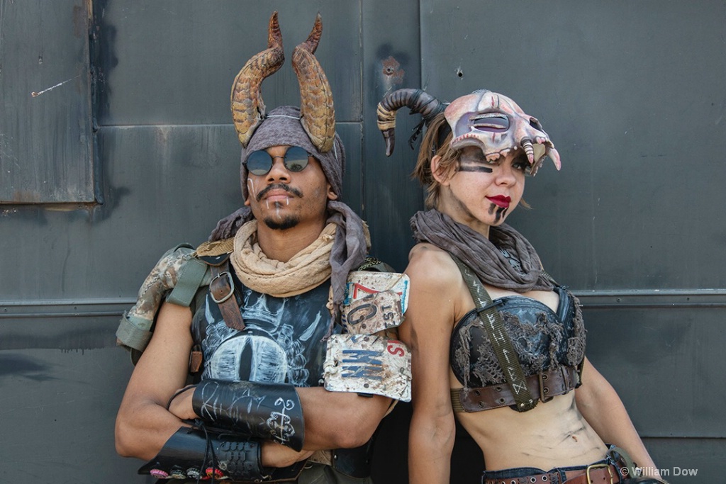 Wastelanders 04 - ID: 15612035 © William Dow