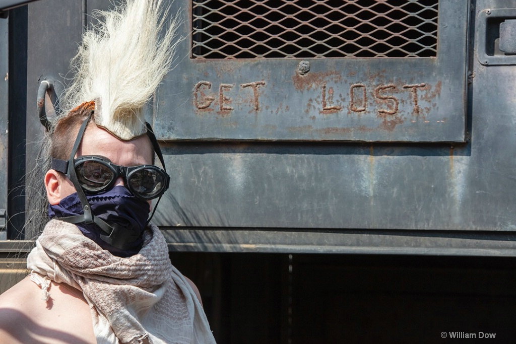 Wastelanders 06 - ID: 15612037 © William Dow