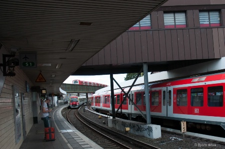 3 trains