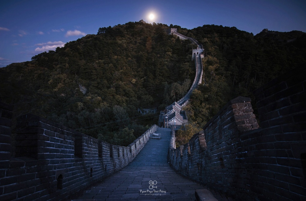 Moon light over Great-wall