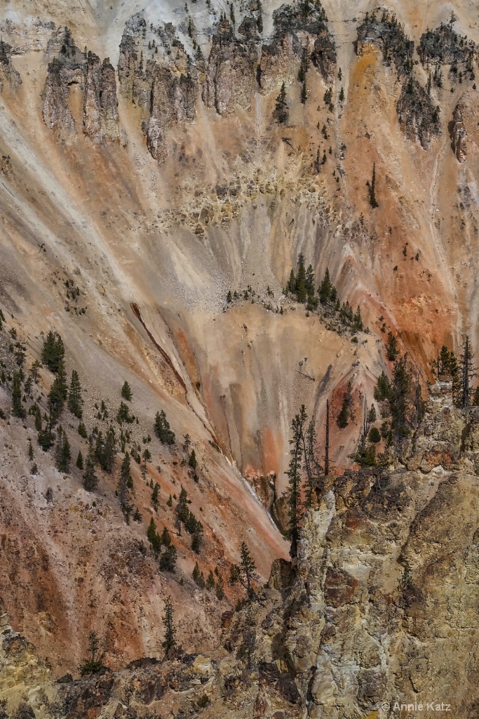 Steep Canyon Walls - ID: 15634462 © Annie Katz