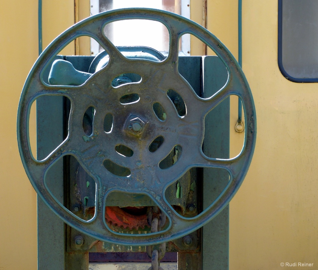 Old railcar vertical wheel handbrake