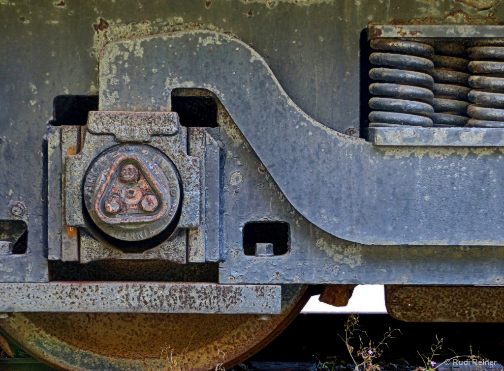 Old railcar suspension