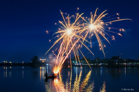 Fire work at U Bein bridge.