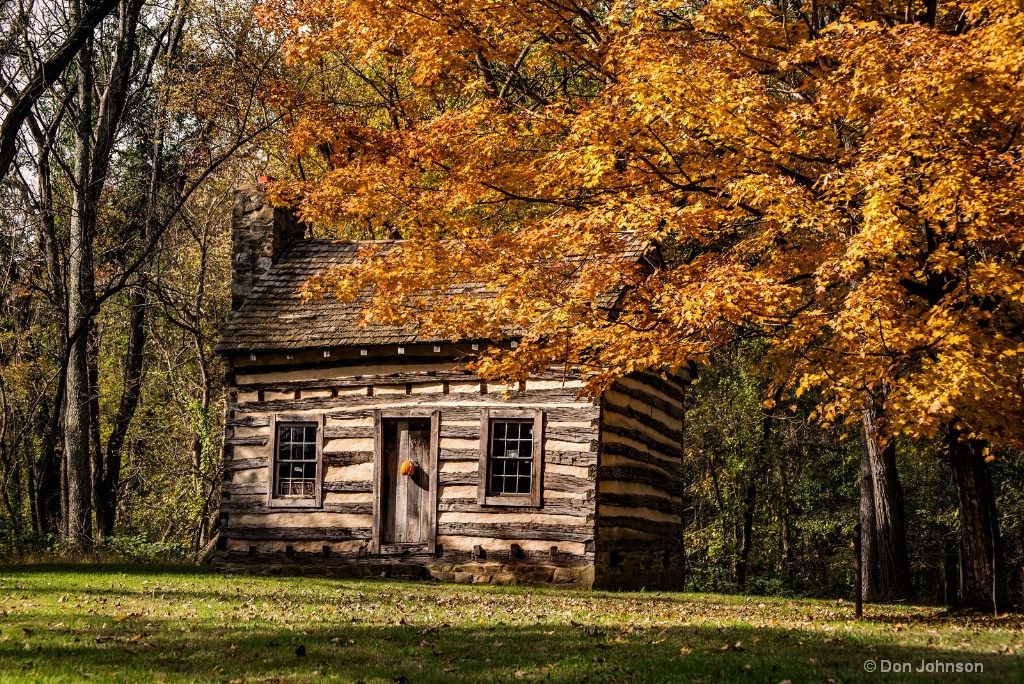 Log Cabin-Fall 3-0 F LR 11-1-18 J002