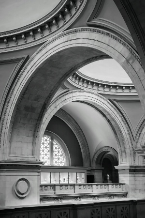 Contrasting Arches 
