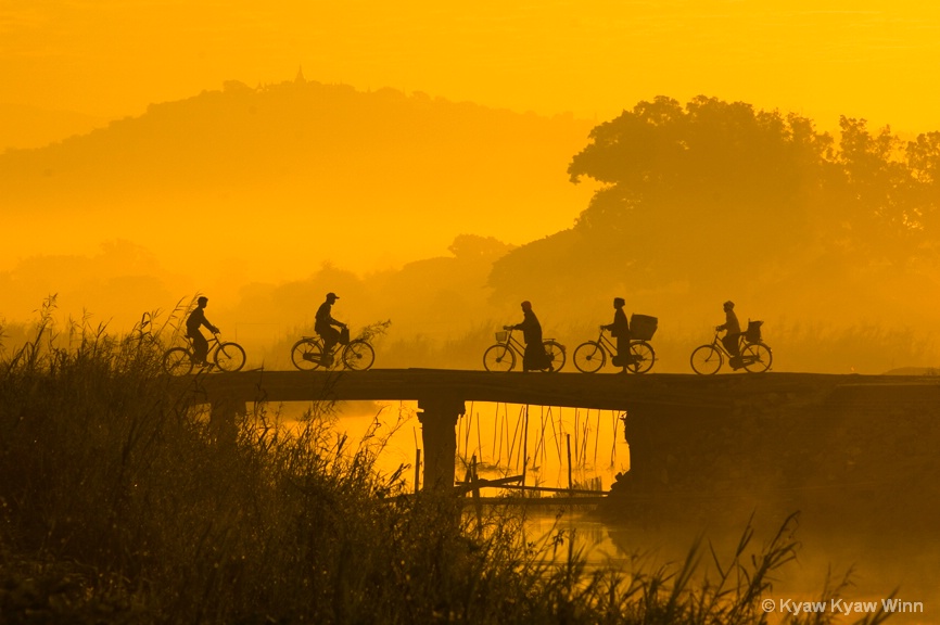 Morning Life - ID: 15654281 © Kyaw Kyaw Winn