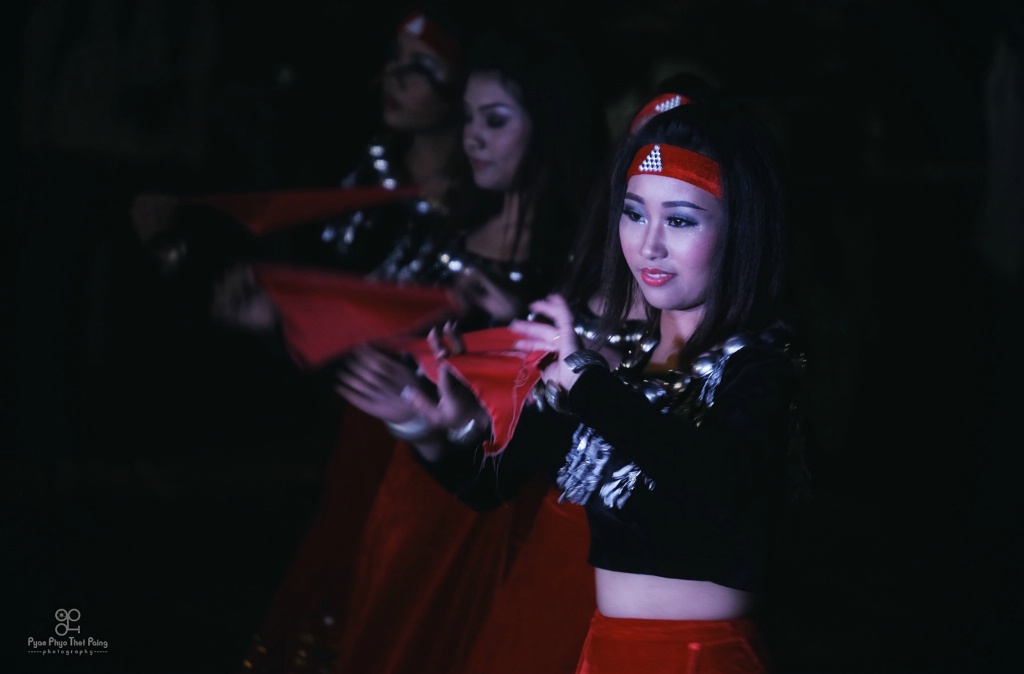 Dancing of Kachin tribe girls