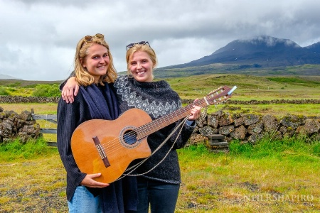 Hannamia and her Sister