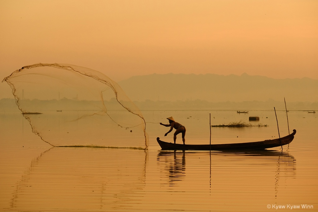 Fisherman from U Bain Lake