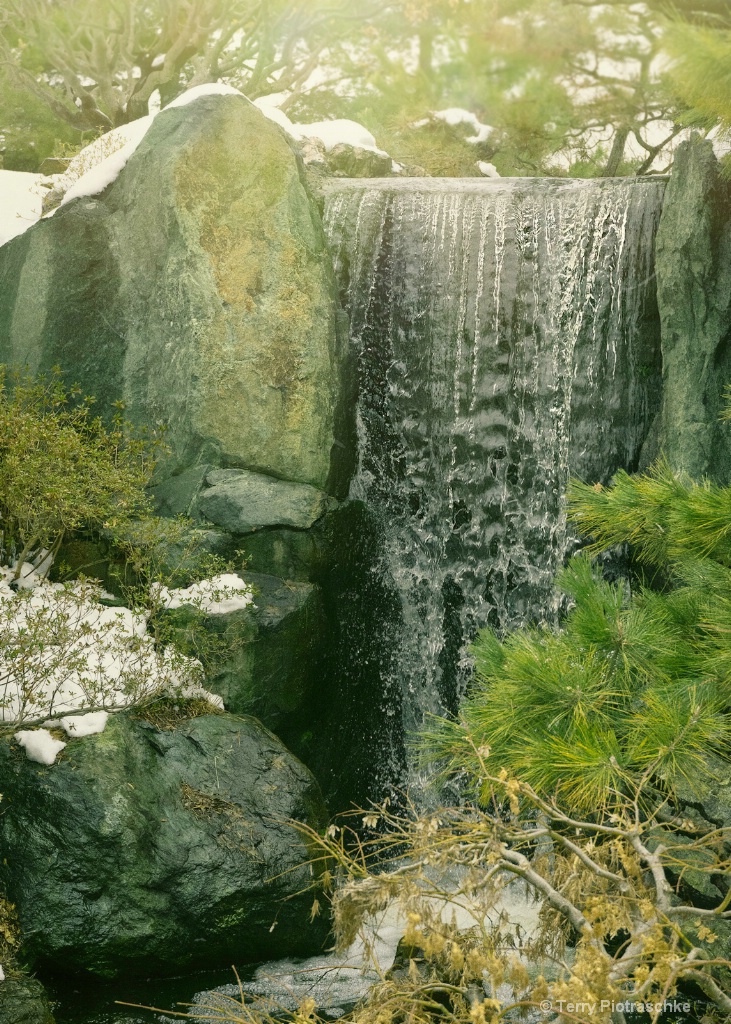 Waterfall In Japanese Garden - ID: 15679231 © Terry Piotraschke