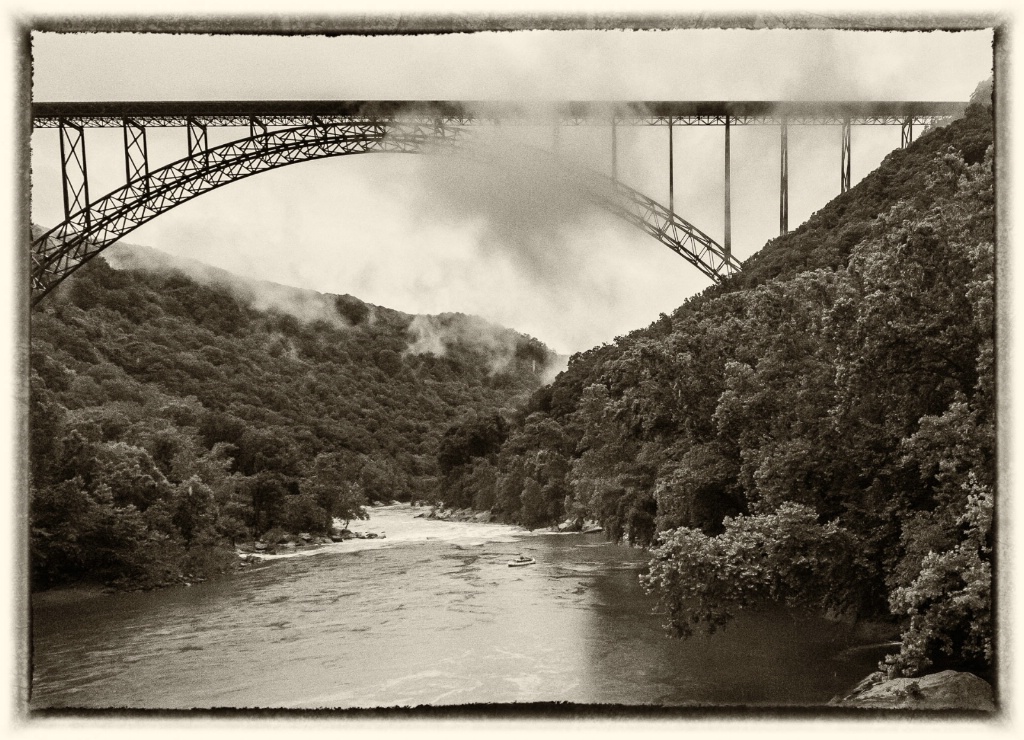 Bridge at New River Gorge - ID: 15679473 © John D. Roach