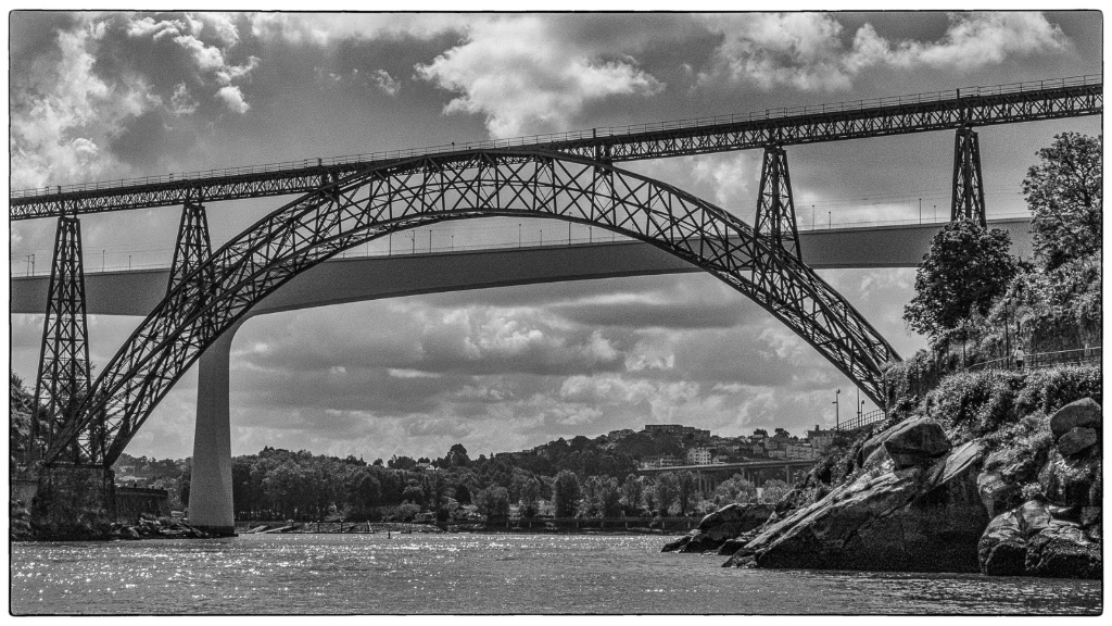 Bridges of Porto - ID: 15679474 © John D. Roach