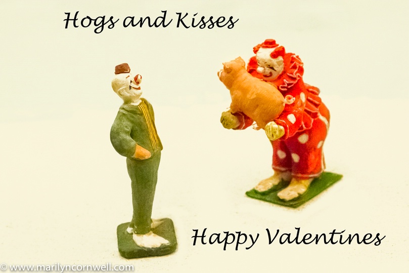 Hogs and Kisses Valentine - ID: 15680613 © Marilyn Cornwell