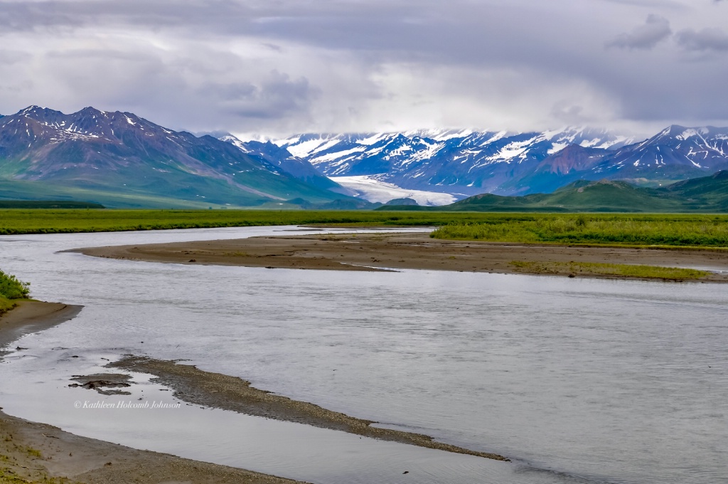 Rivers in Alaska are Long and Winding! - ID: 15700933 © Kathleen Holcomb Johnson